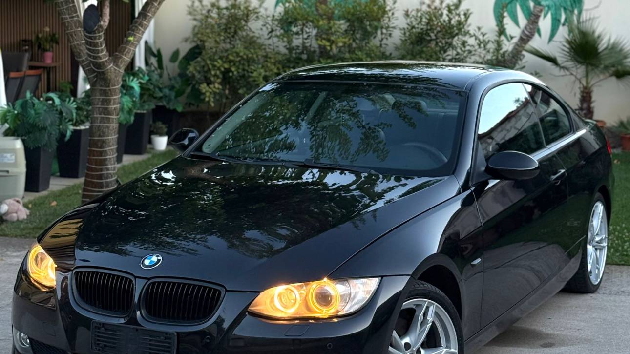 BMW 320d Coupé E92